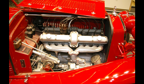 Alfa Romeo 8C 2300 Spider Mille Miglia 1932 engine